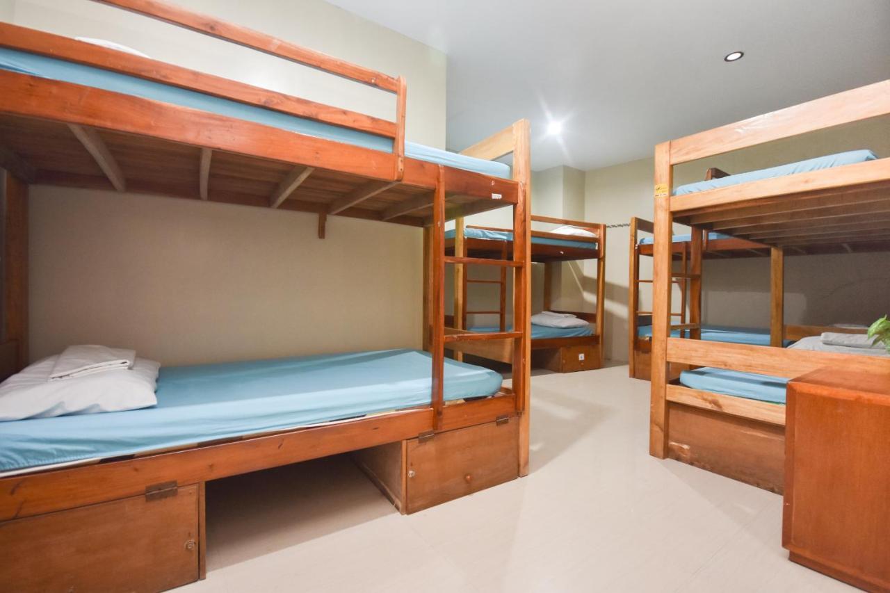 Boracay Backpackers Hostel Balabag  Bagian luar foto