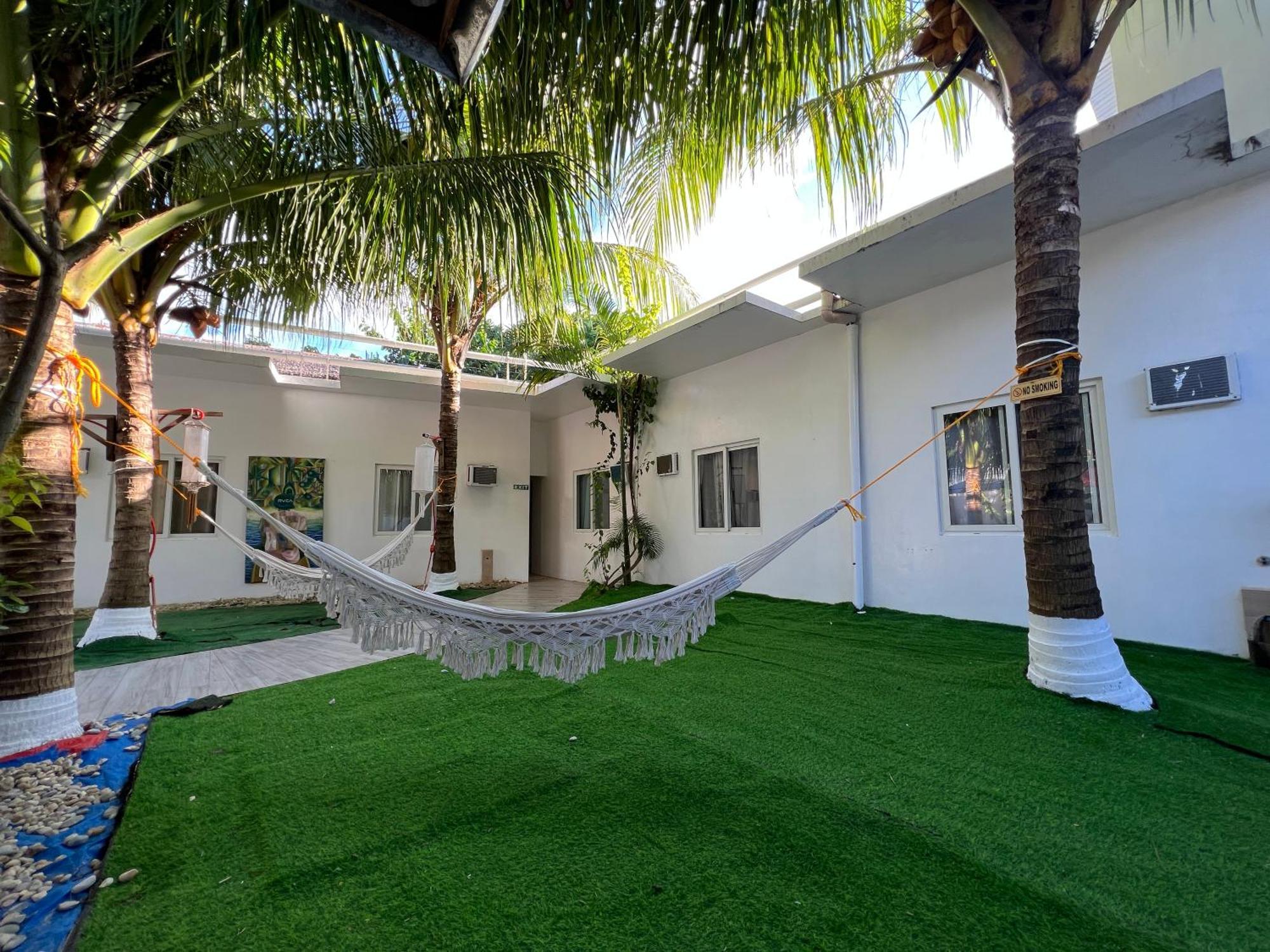 Boracay Backpackers Hostel Balabag  Bagian luar foto