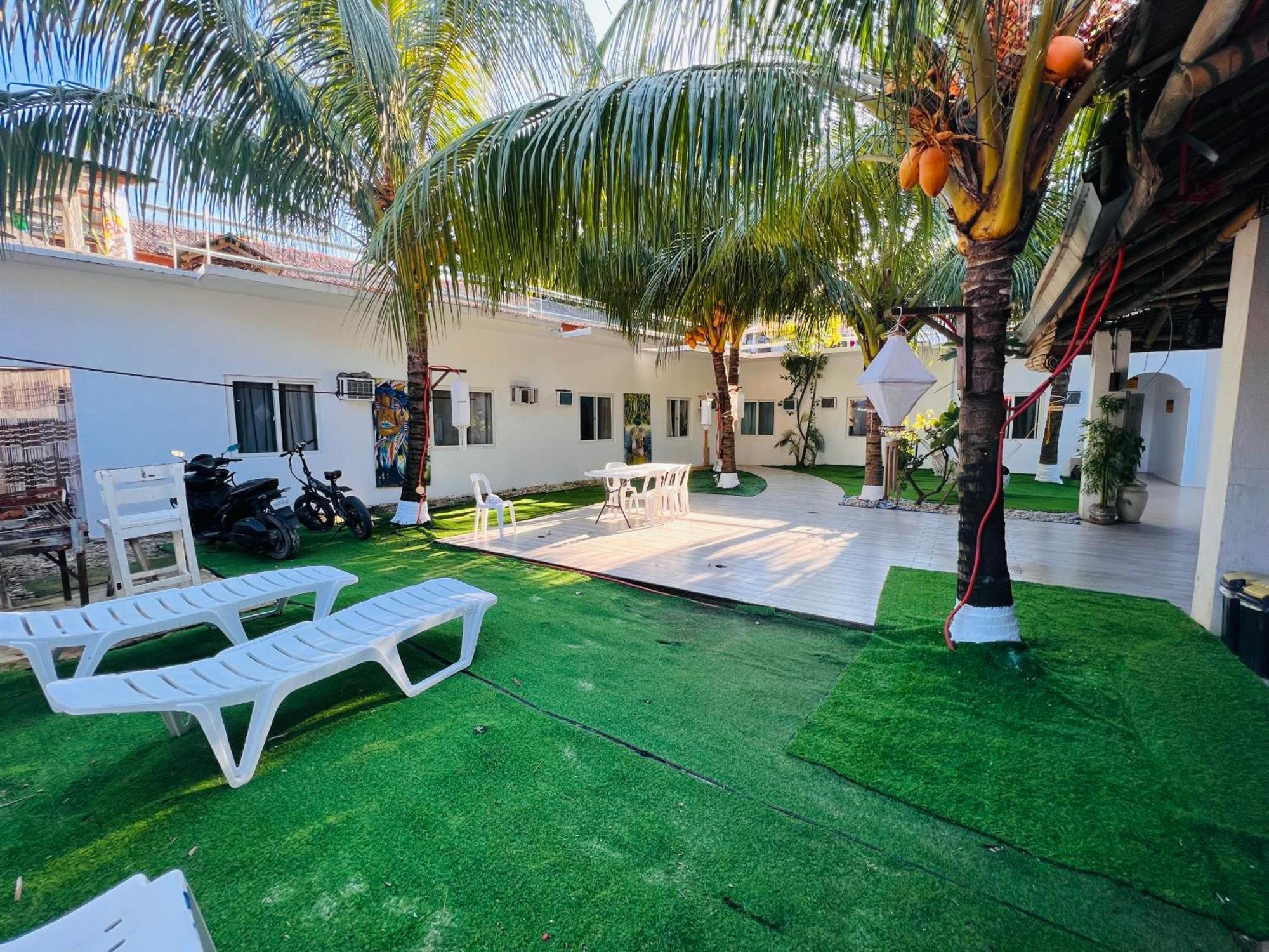 Boracay Backpackers Hostel Balabag  Bagian luar foto