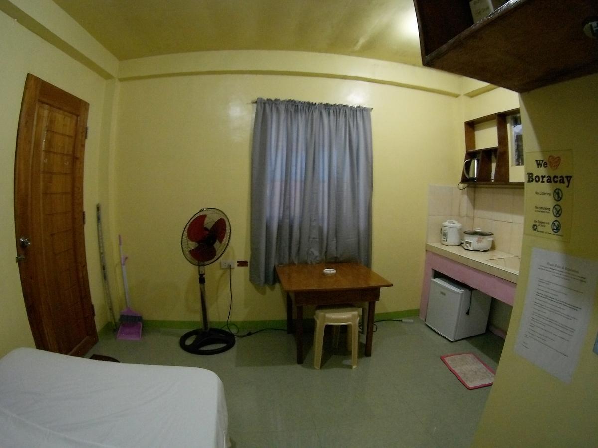 Boracay Backpackers Hostel Balabag  Bagian luar foto
