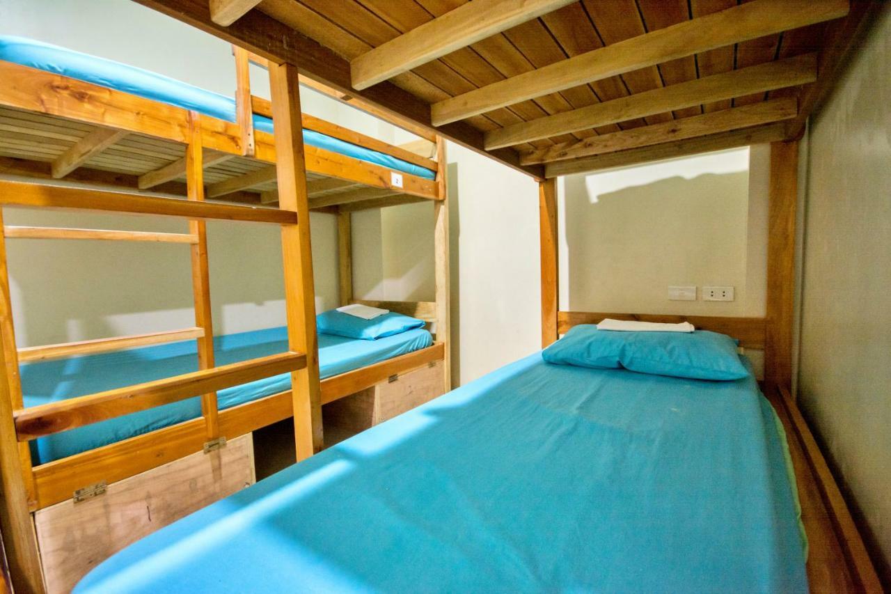 Boracay Backpackers Hostel Balabag  Bagian luar foto